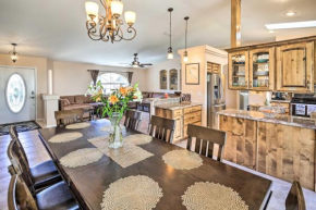 Private Oasis Resort with 2 Bedroom Suites!